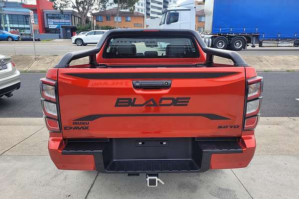 2024 Isuzu D-MAX BLADE 4X4