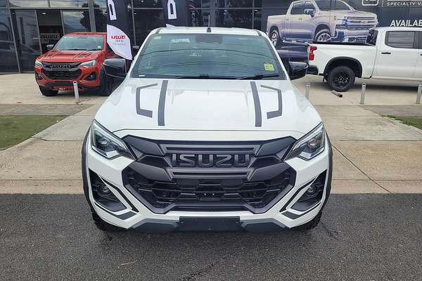 2024 Isuzu D-MAX BLADE 4X4