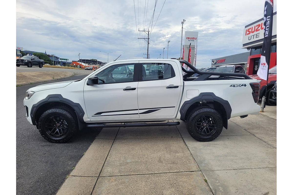 2024 Isuzu D-MAX BLADE 4X4