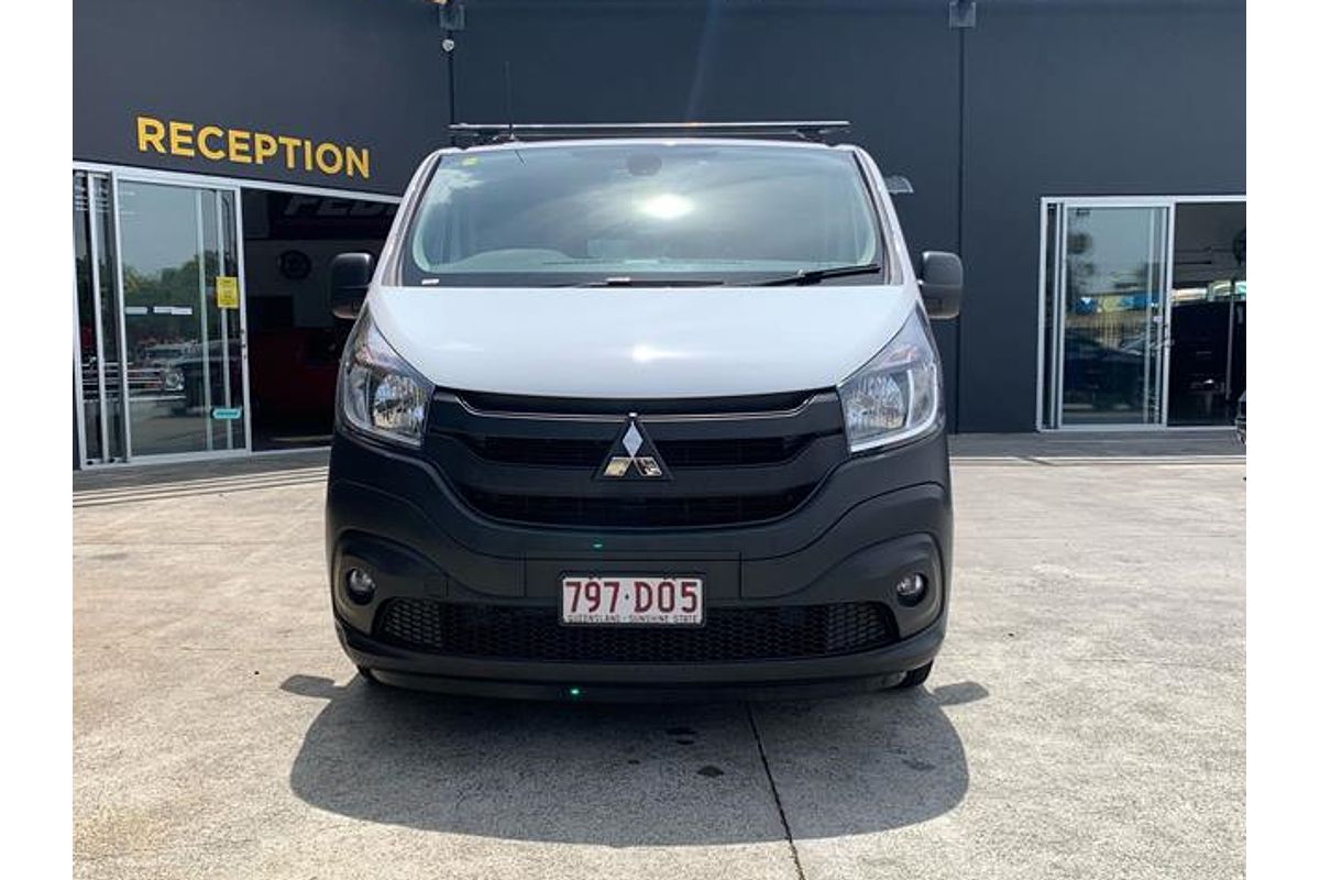2021 Mitsubishi Express GLX SN SWB