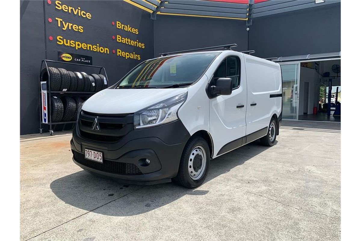 2021 Mitsubishi Express GLX SN SWB