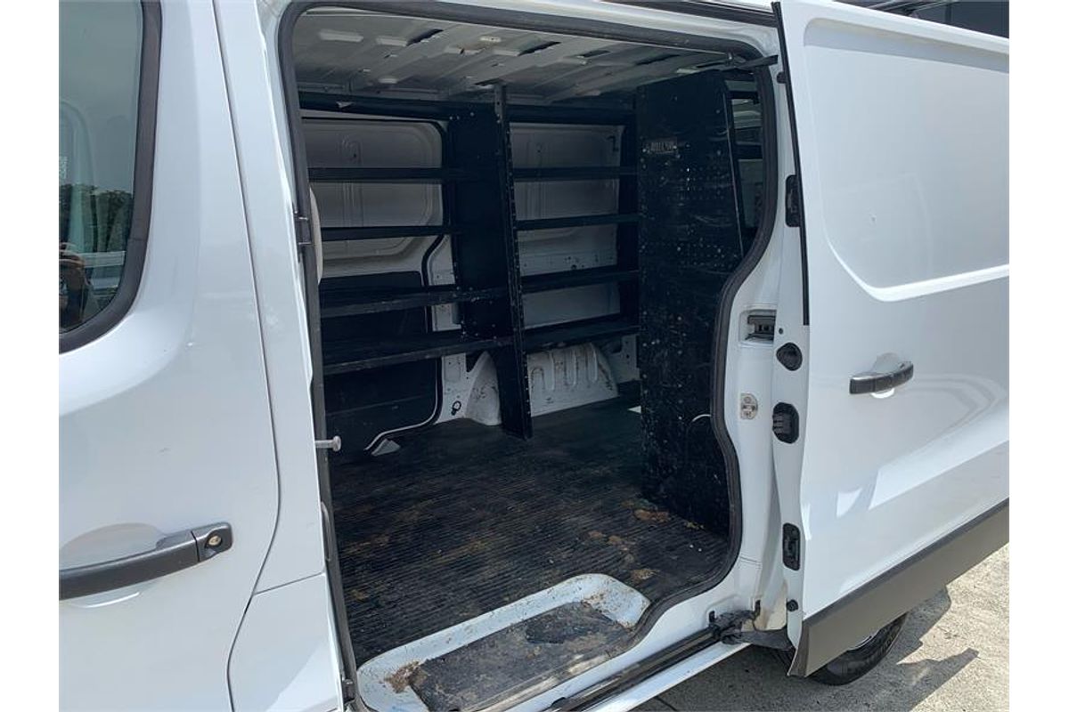 2021 Mitsubishi Express GLX SN SWB