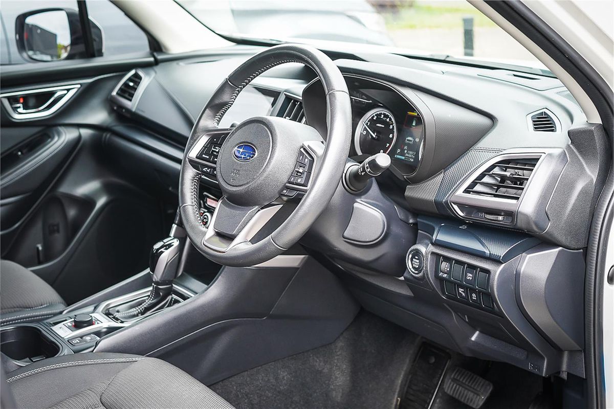 2022 Subaru Forester 2.5i S5