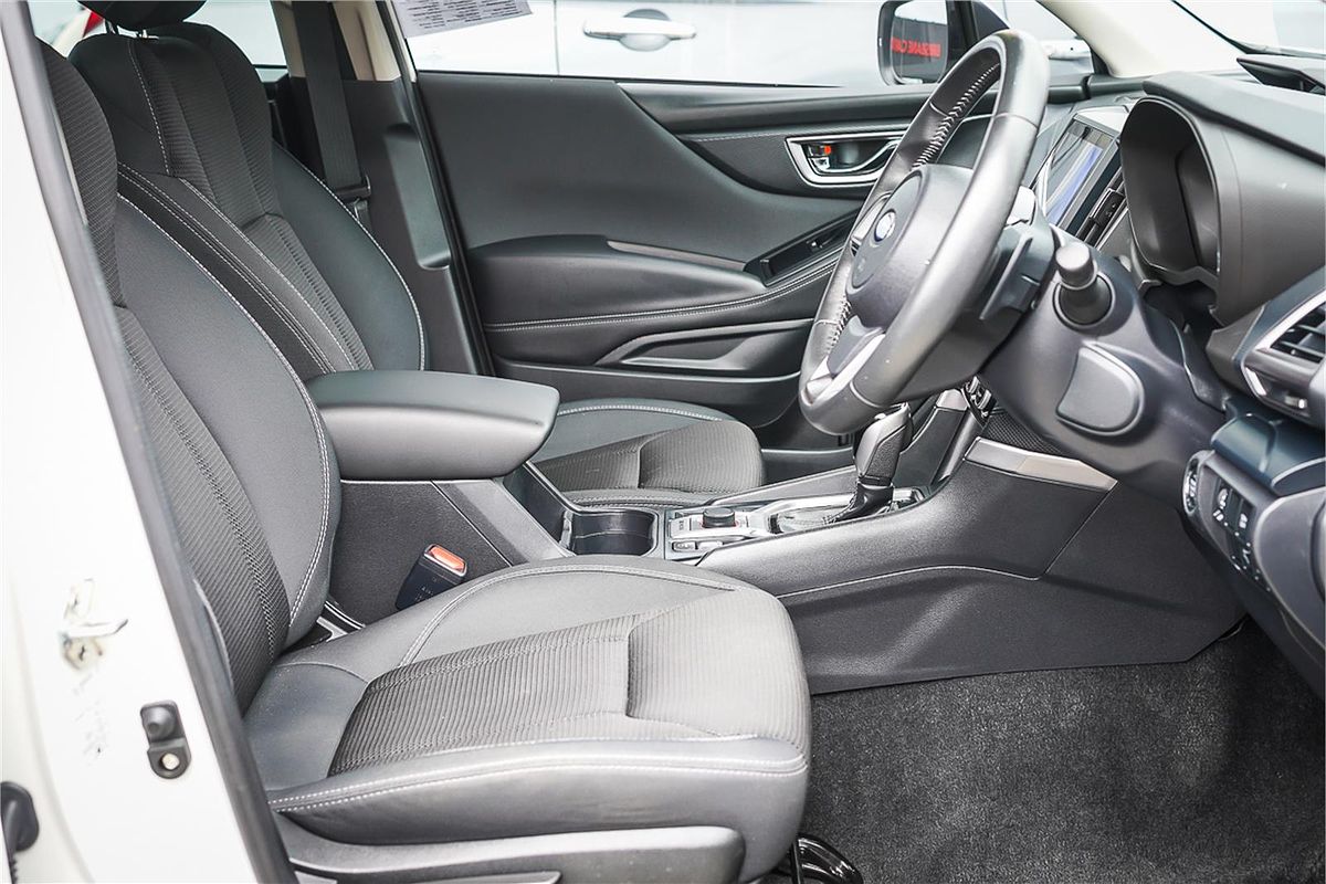 2022 Subaru Forester 2.5i S5