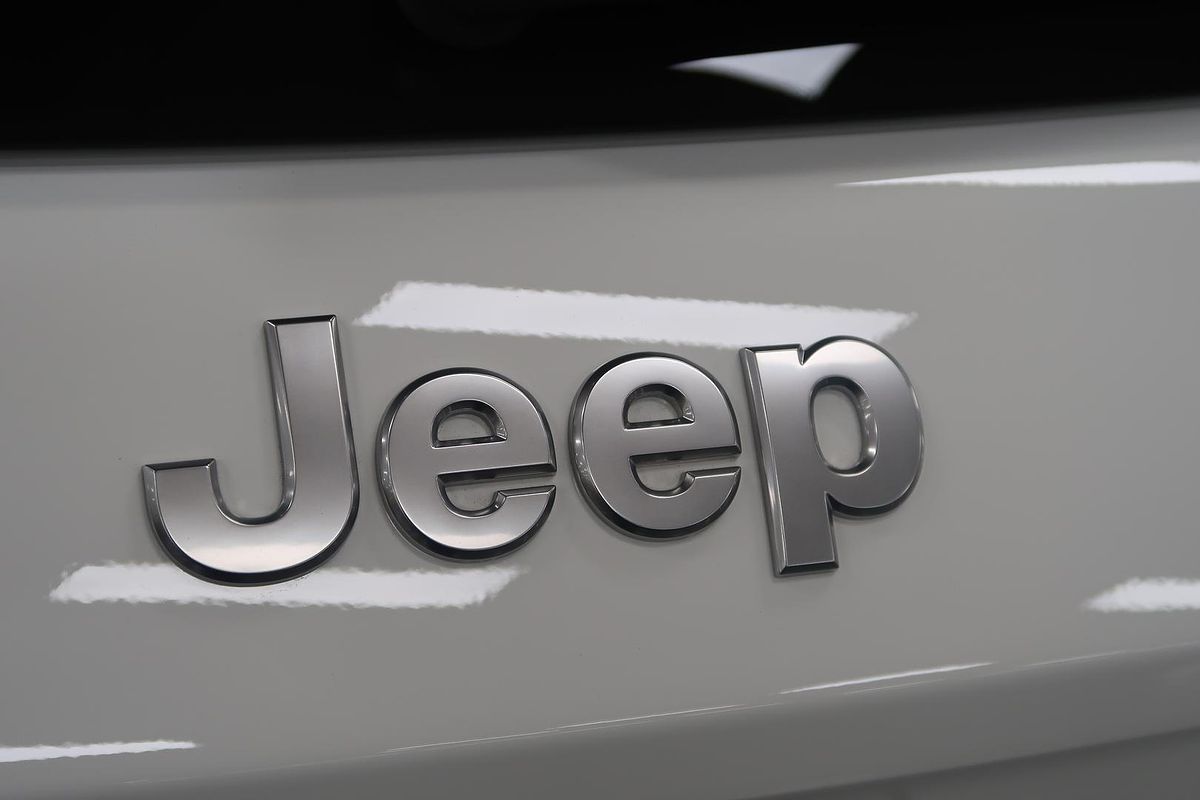 2024 Jeep Avenger Limited JJ