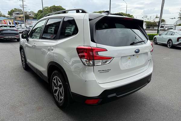 2023 Subaru Forester 2.5i S5