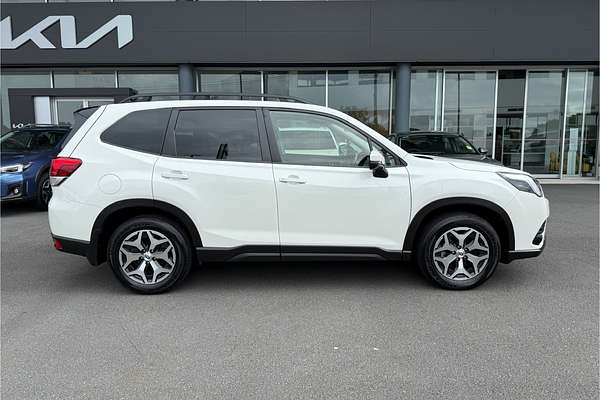 2023 Subaru Forester 2.5i S5