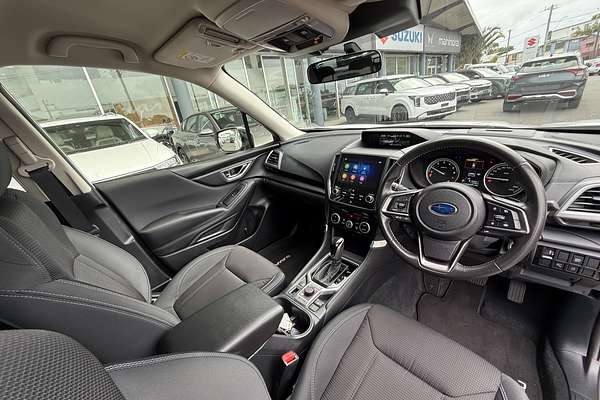 2023 Subaru Forester 2.5i S5