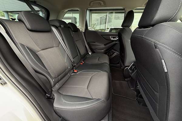 2023 Subaru Forester 2.5i S5