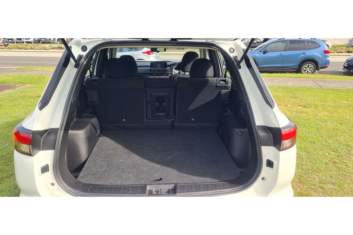2023 Mitsubishi Outlander ES ZM