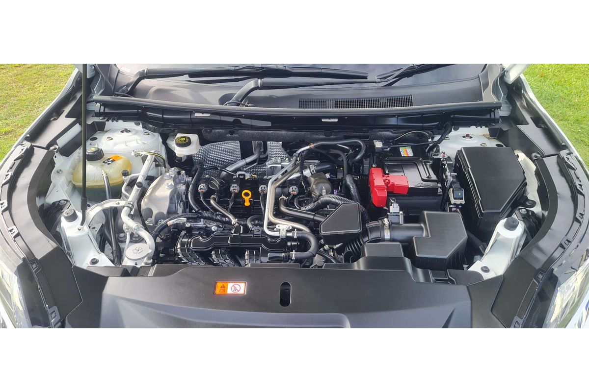 2023 Mitsubishi Outlander ES ZM