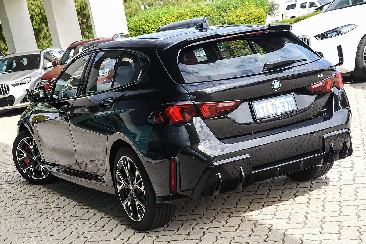 2024 BMW 1 Series 118 M Sport F70