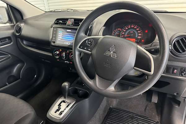 2021 Mitsubishi Mirage ES LB