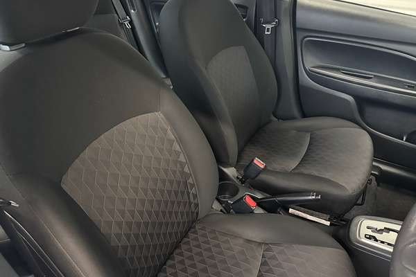 2021 Mitsubishi Mirage ES LB