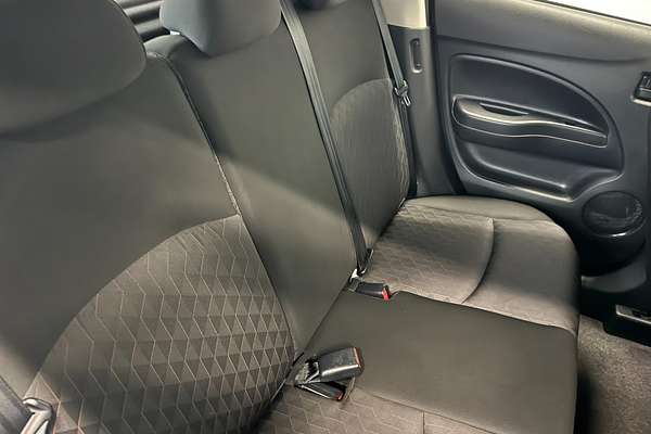 2021 Mitsubishi Mirage ES LB