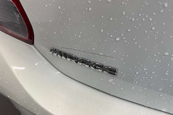 2021 Mitsubishi Mirage ES LB