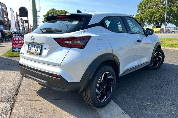 2024 Nissan JUKE ST+ F16