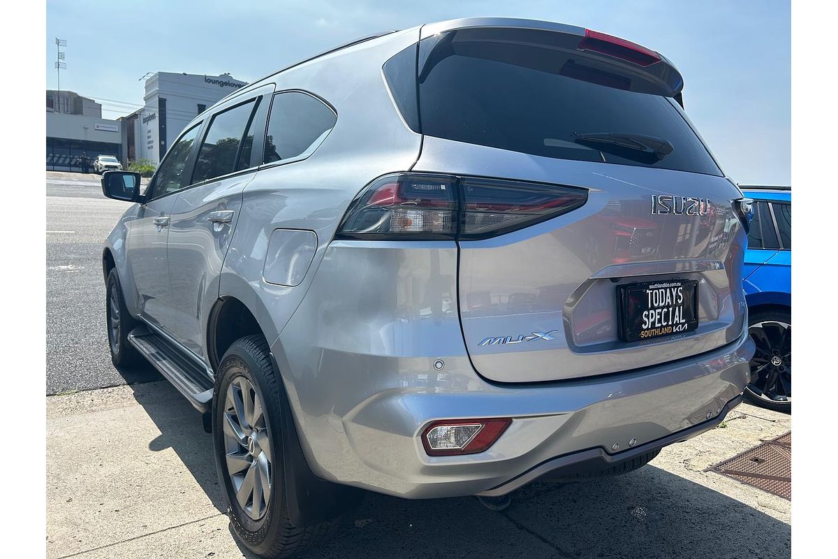 2023 Isuzu MU-X LS-U