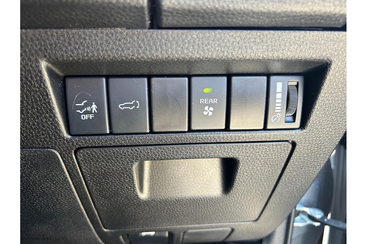 2023 Isuzu MU-X LS-U