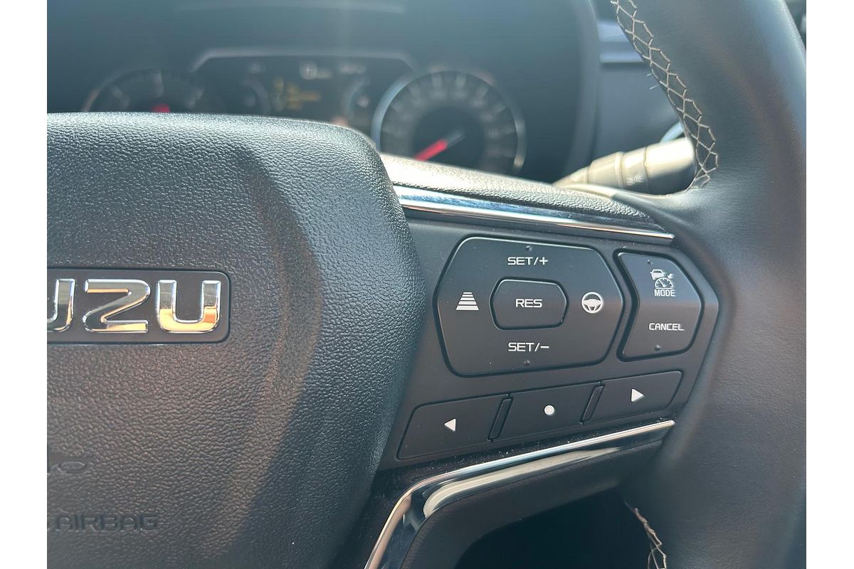 2023 Isuzu MU-X LS-U