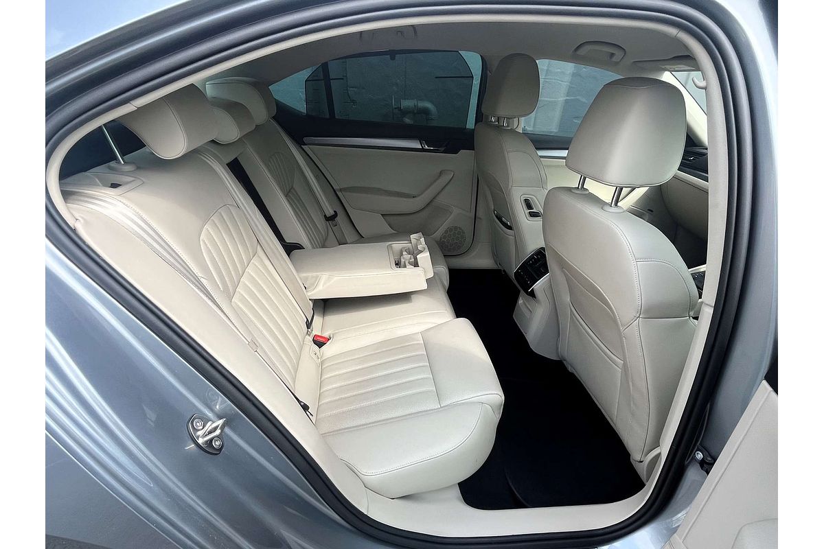 2019 SKODA Superb 162TSI NP