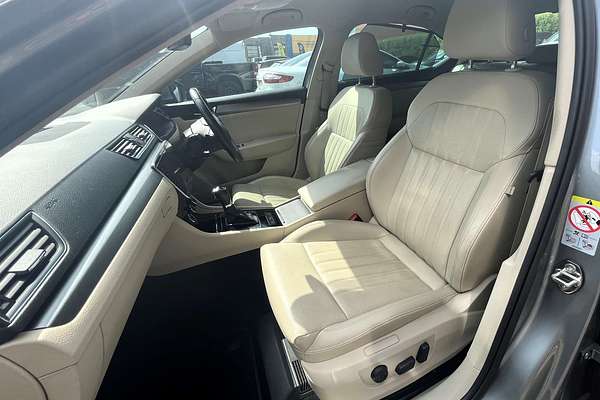 2019 SKODA Superb 162TSI NP