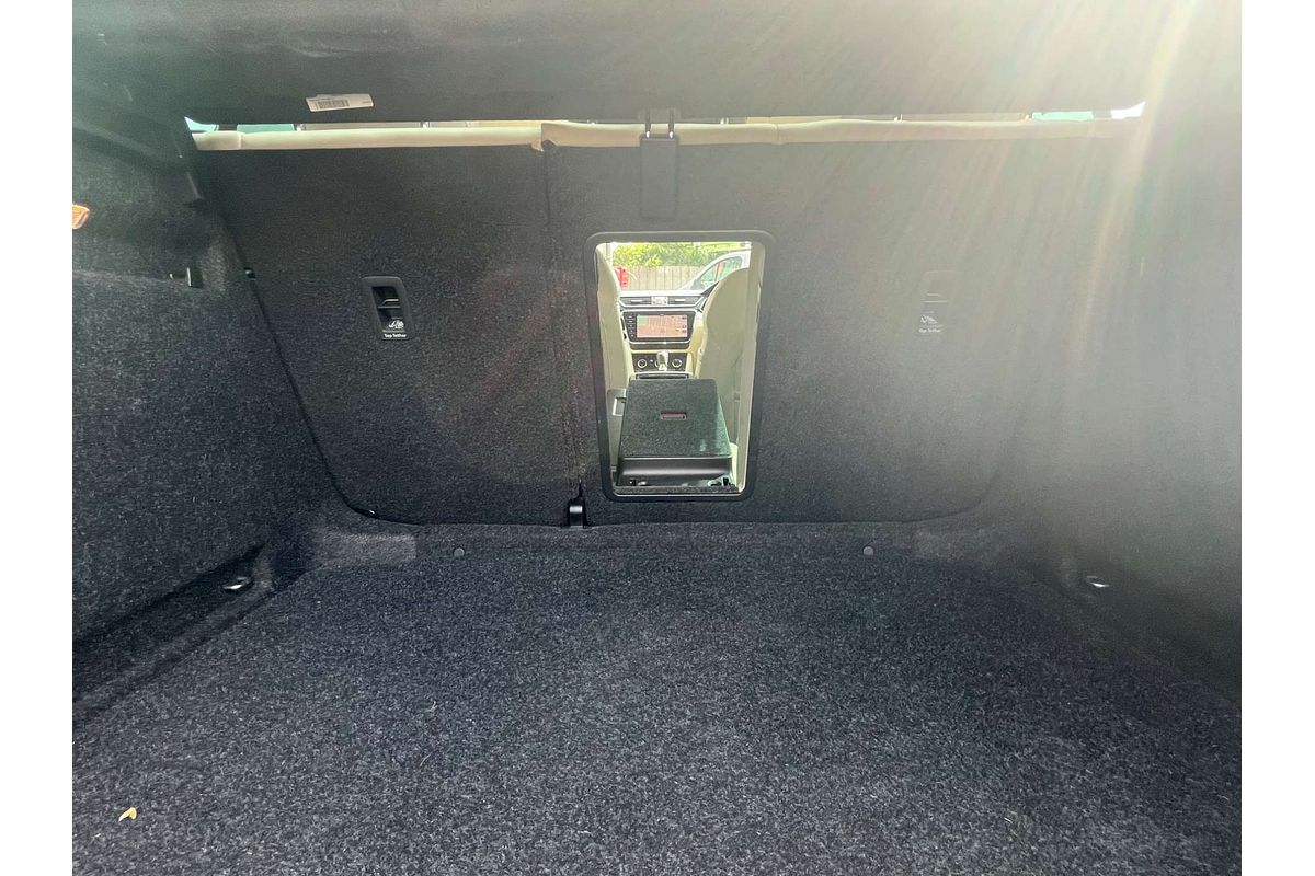2019 SKODA Superb 162TSI NP