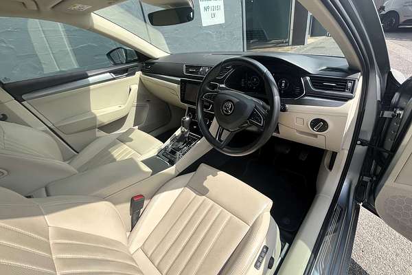 2019 SKODA Superb 162TSI NP
