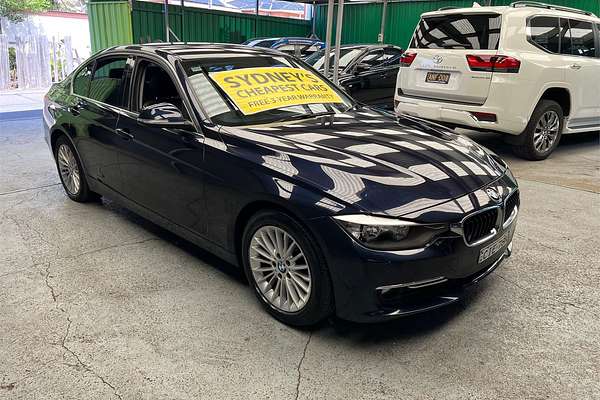 2012 BMW 3 Series 320i F30