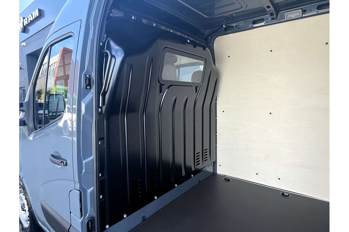 2024 Renault Master Pro 110kW X62 Phase 2 LWB