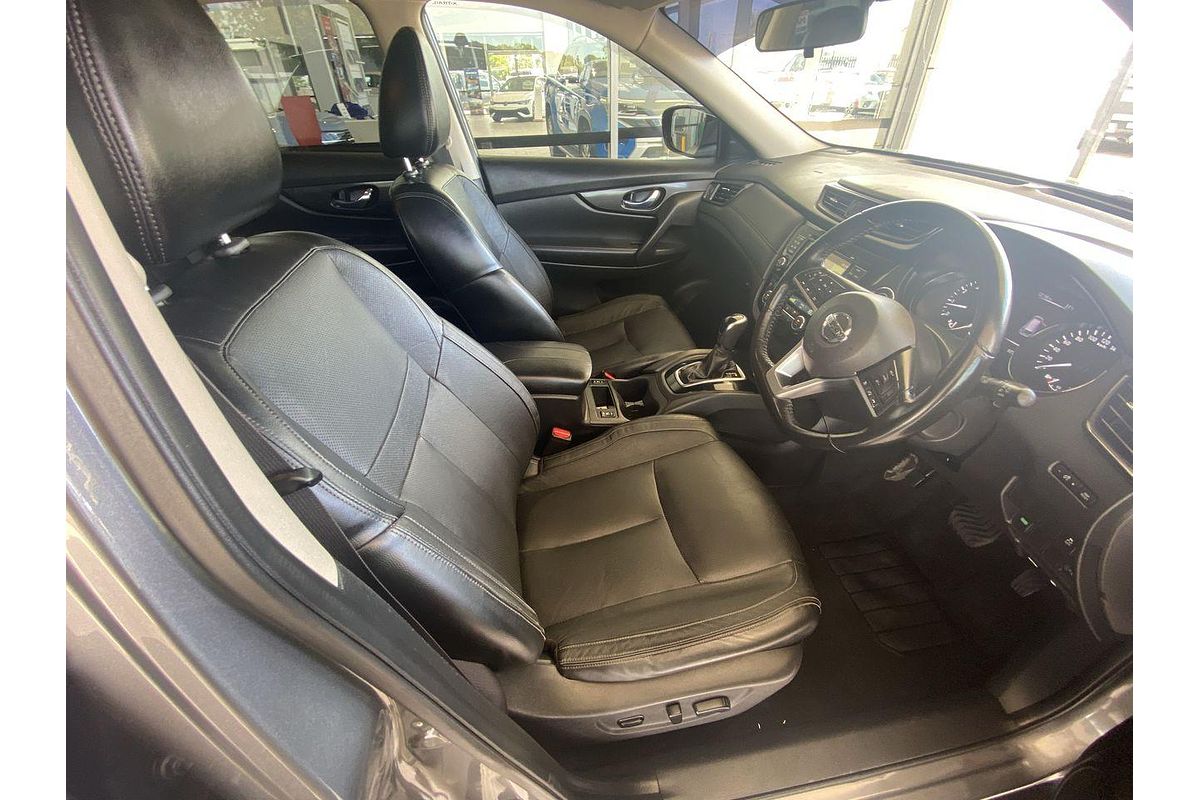 2017 Nissan X-TRAIL ST-L T32