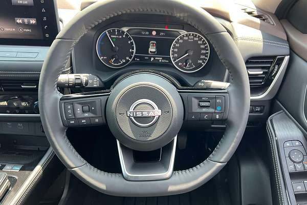 2024 Nissan X-TRAIL ST-L e-POWER T33
