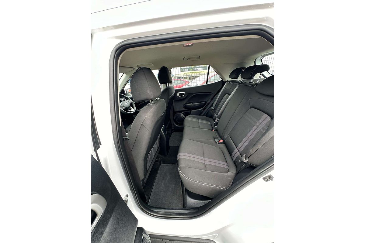 2022 Hyundai Venue  QX.V4