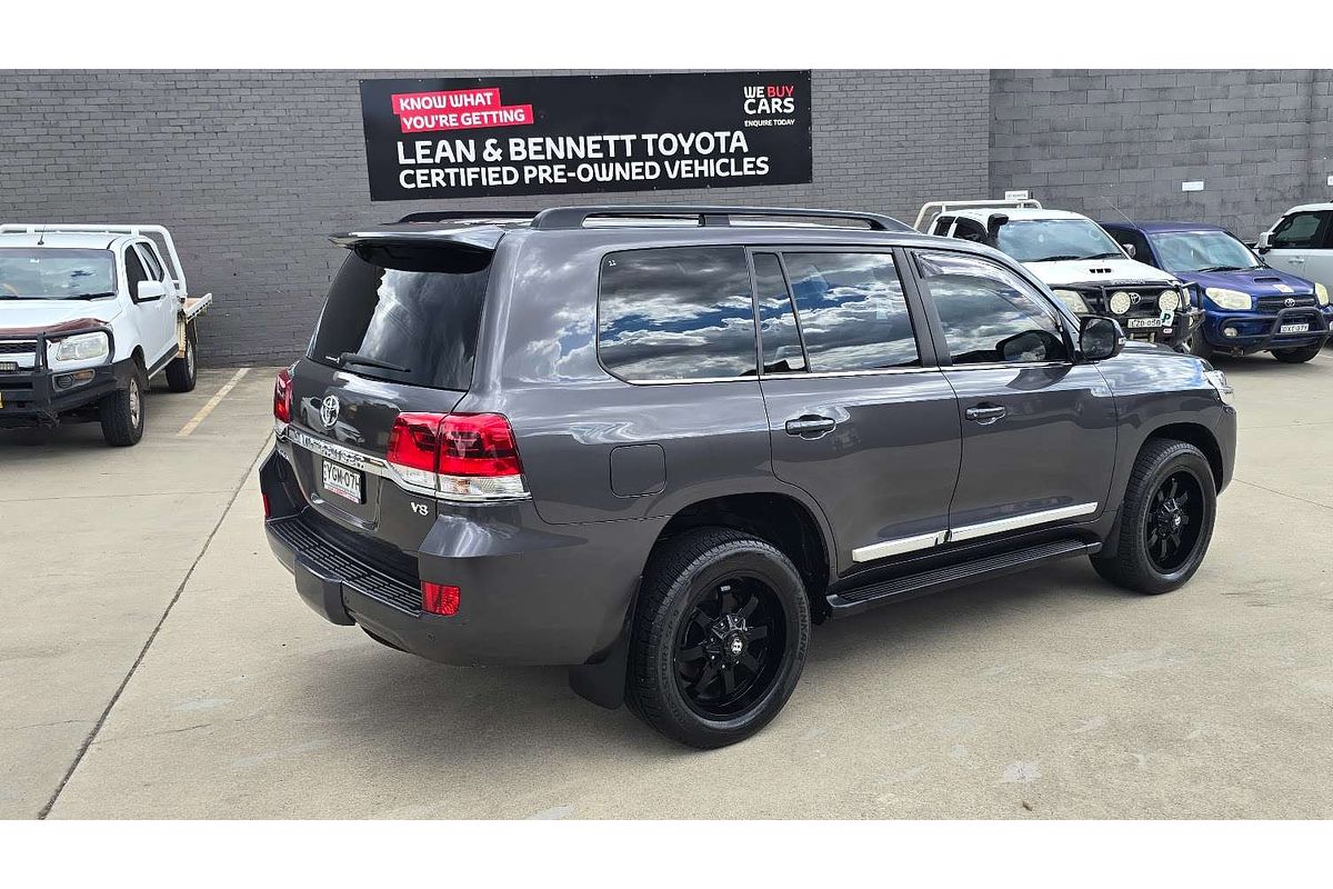 2016 Toyota Landcruiser Sahara URJ202R