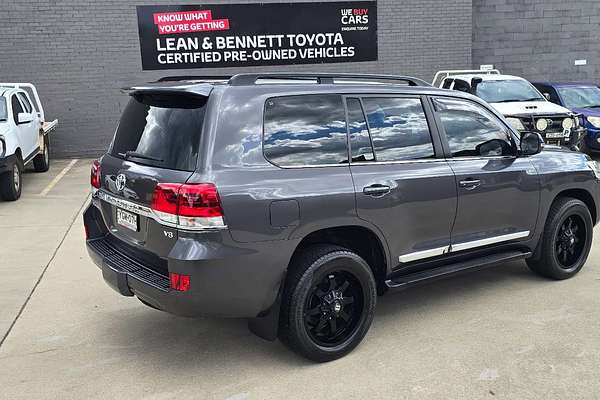2016 Toyota Landcruiser Sahara URJ202R