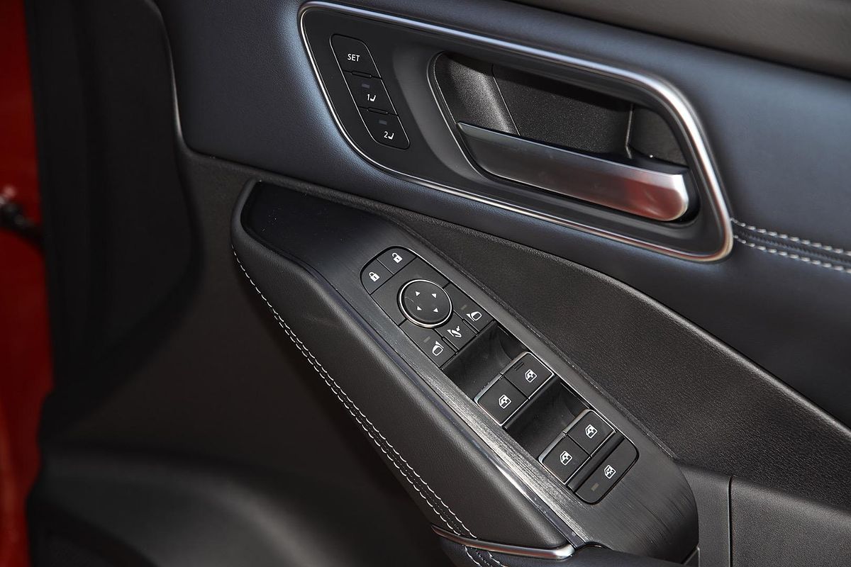 2024 Nissan QASHQAI TI e-POWER J12