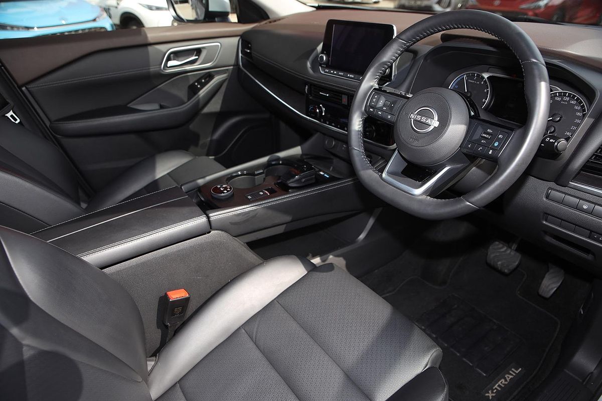 2023 Nissan X-TRAIL ST-L e-POWER T33