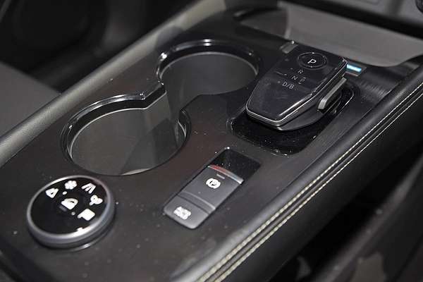 2023 Nissan X-TRAIL ST-L e-POWER T33