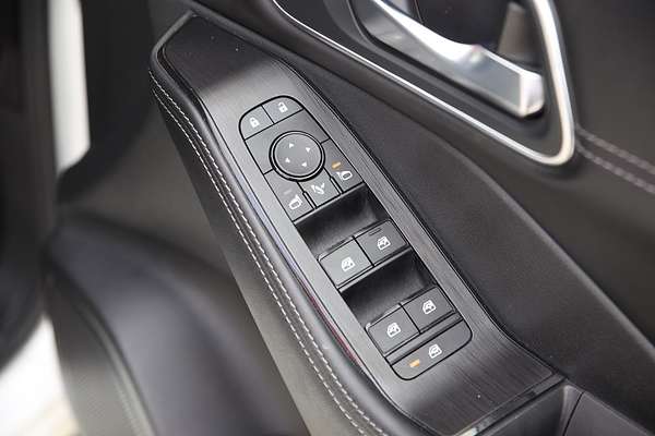 2023 Nissan X-TRAIL ST-L e-POWER T33