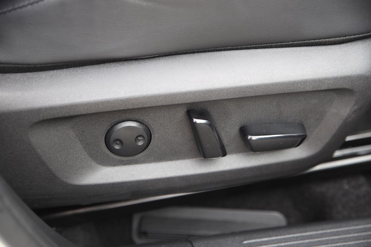 2023 Nissan X-TRAIL ST-L e-POWER T33