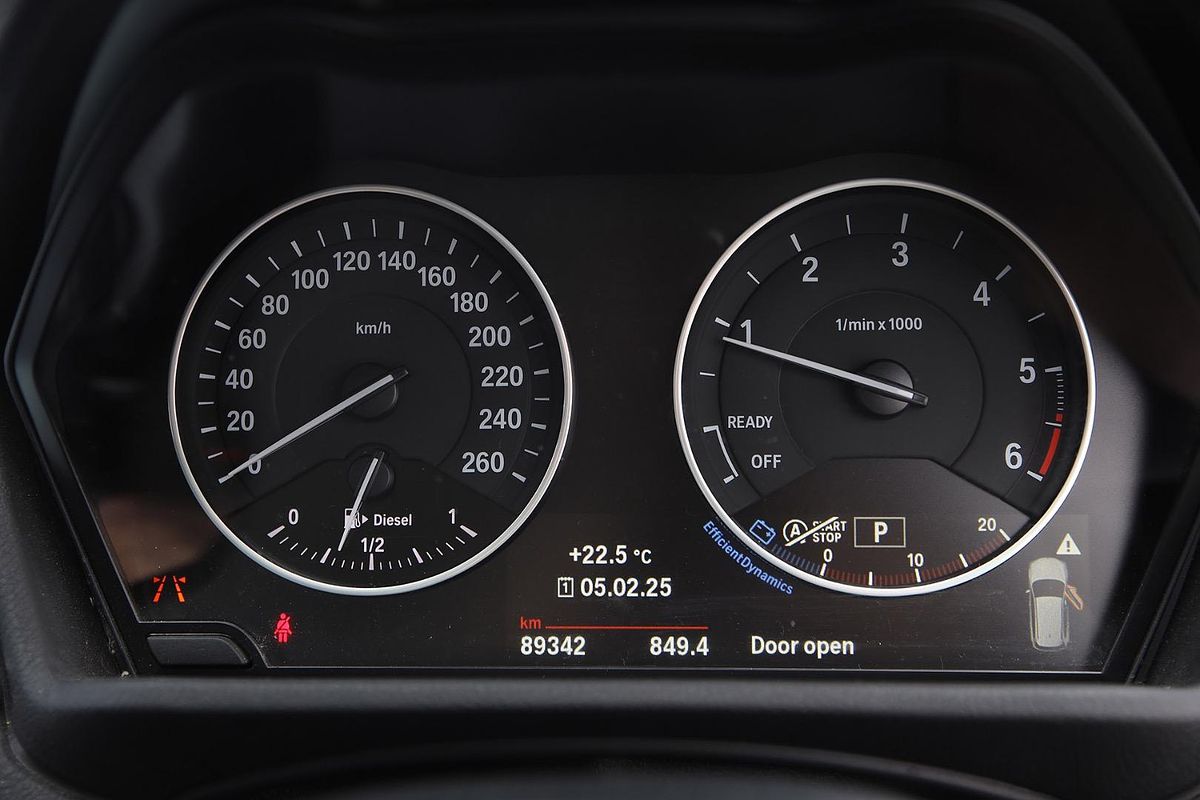 2016 BMW X1 sDrive18d F48