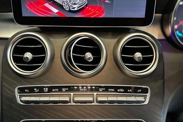 2019 Mercedes-Benz C-Class C300 S205