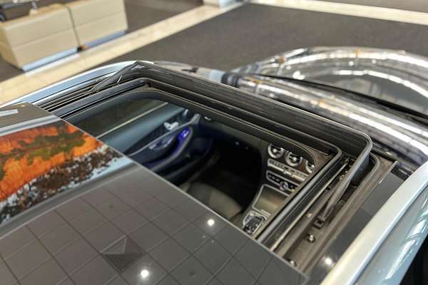 2019 Mercedes-Benz C-Class C300 S205