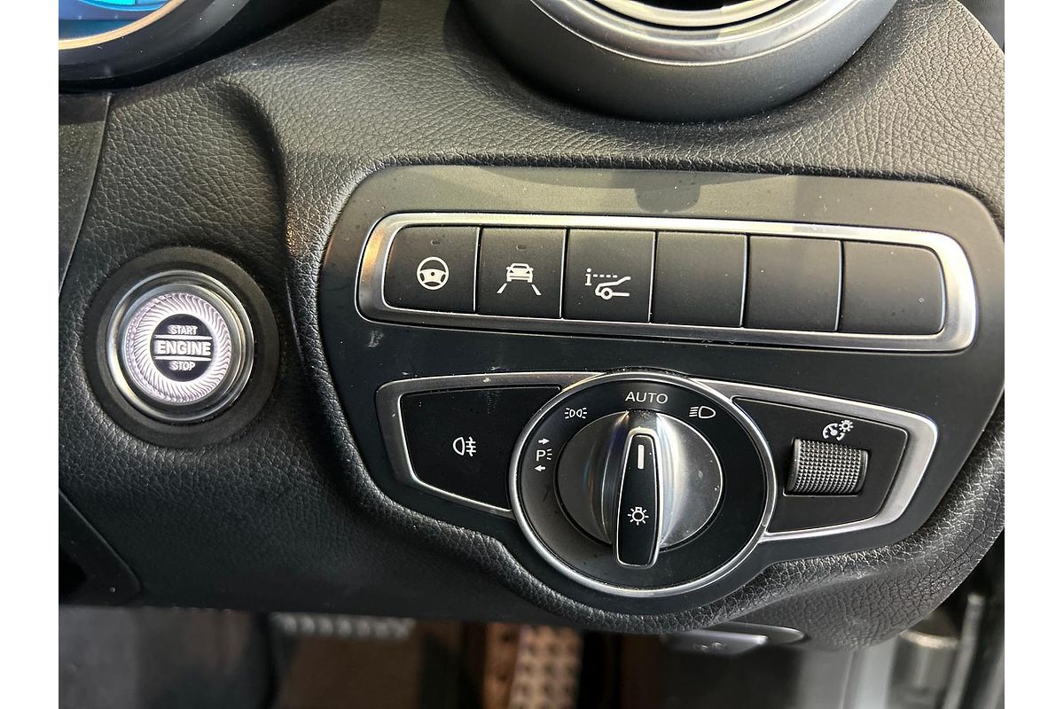 2019 Mercedes-Benz C-Class C300 S205