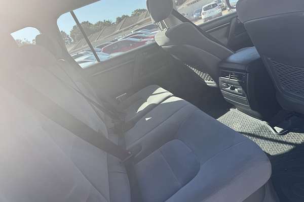 2011 Toyota Landcruiser GXL VDJ200R
