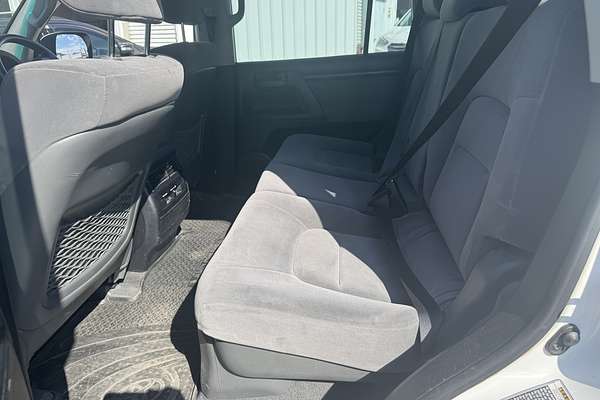 2011 Toyota Landcruiser GXL VDJ200R