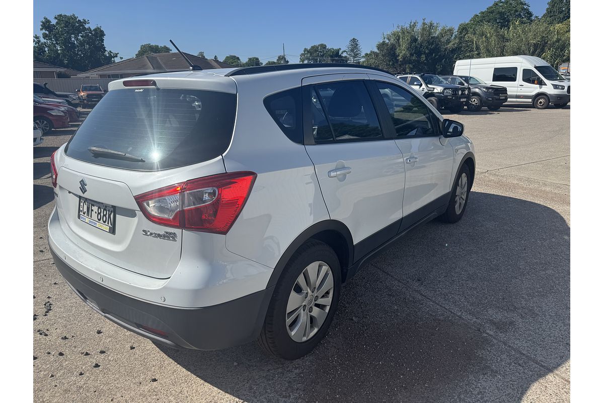 2014 Suzuki S-Cross GL JY