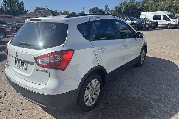2014 Suzuki S-Cross GL JY