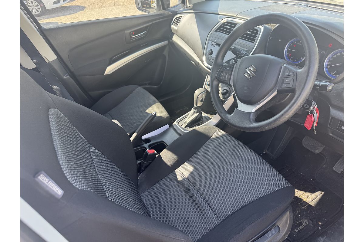 2014 Suzuki S-Cross GL JY
