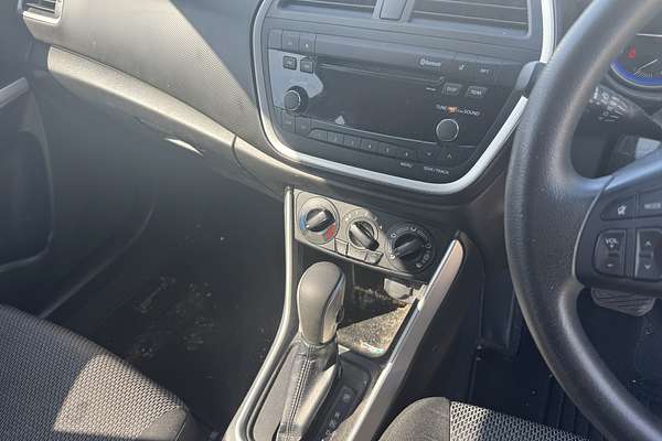 2014 Suzuki S-Cross GL JY